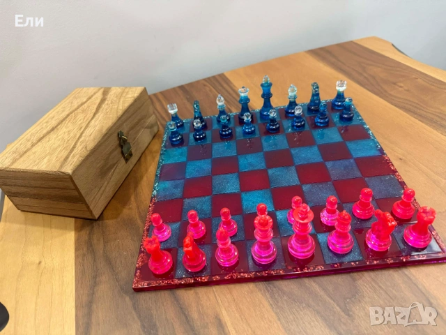 Ръчно изработен шах комплект - огън и лед, снимка 3 - Шах и табла - 53541288
