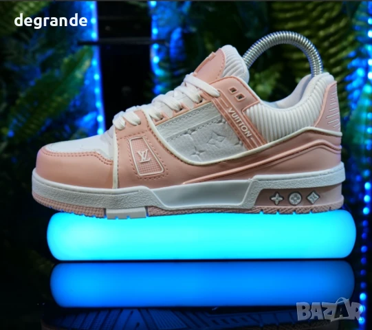 Дамски маратонки Louis Vuitton в бяло и розово