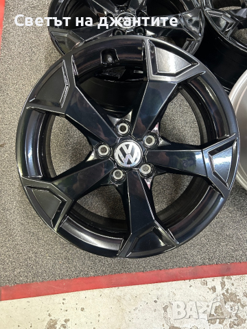Джанти 17 Цола Audi A3 Q3 VW Golf Tiguan Touaran Caddy Skoda Octavia Kodiaq Seat Tarraco  Original , снимка 8 - Гуми и джанти - 44711362