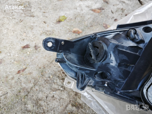 фар опел корса Д 2010 , снимка 4 - Части - 52589965