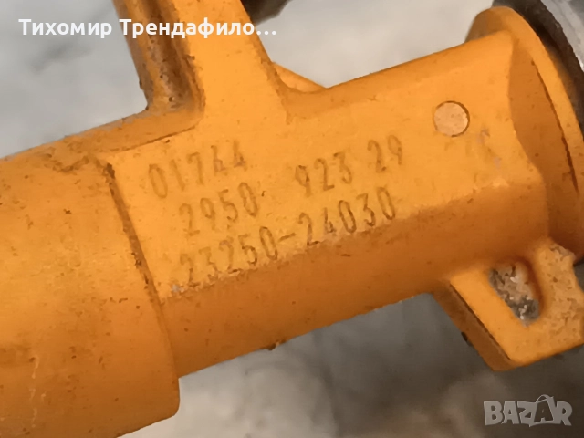 TOYOTA FUEL INJECTOR 23250-24030 , 23250 24030 , рейка,дюзи и датчик 89458-33041 , 89458 33041, снимка 9 - Части - 52655763