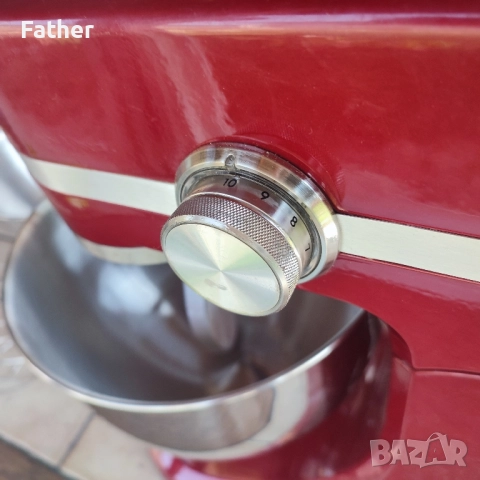 Планетарен миксер AEG Ultramix KM4000, снимка 4 - Миксери - 51450954