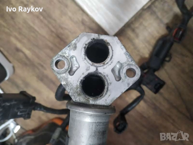 Моторче празен ход Ford Maverick , Mazda Tribute 2.0