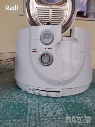Фритюрник Elta FT 210, снимка 4 - Фритюрници - 56032832
