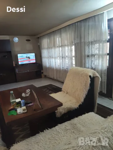 Продавам масивна къща, снимка 2 - Къщи - 56172414