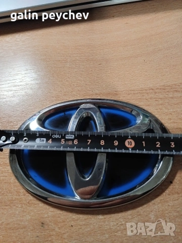 Емблема за Тойота Хибрид, снимка 3 - Части - 53749395