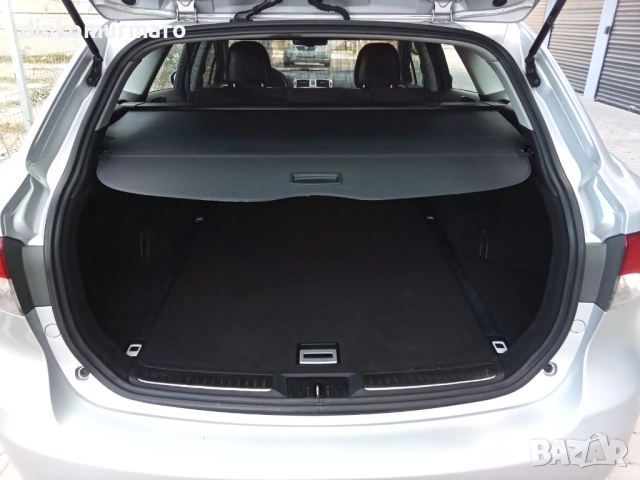 Toyota Avensis 2.0D4D-124kc. FACELIFT, снимка 14 - Автомобили и джипове - 52642373