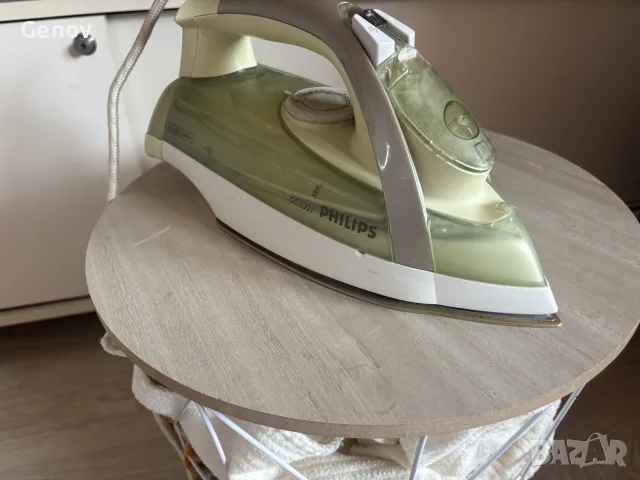 Продавам ютия-Philips, снимка 2 - Ютии - 55833955