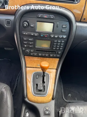 Jaguar X-Type 2.1i газ/бензин 2002 г. – 3500лв – Бартер, снимка 9 - Автомобили и джипове - 50292970