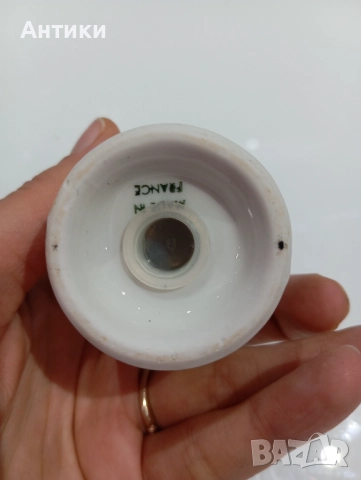Стара порцеланова солница маркирана , снимка 6 - Други - 52553733