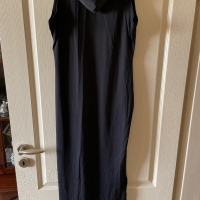 Черна спортна еластична рокля с качулка , снимка 4 - Рокли - 36292744