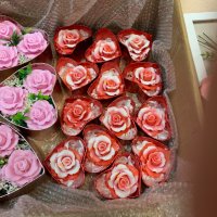 Подарък за свети Валентин с ароматни цветя , снимка 2 - Изкуствени цветя - 39643874