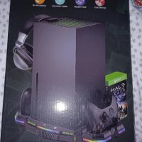 Вертикална охлаждаща стойка и станция за зареждане за Xbox RGB 1400mAh, снимка 7 - Други игри и конзоли - 41760647