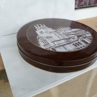 Шоколадова бонбониера метална кутия бонбони соц гоц подарък, снимка 3 - Други ценни предмети - 41591113