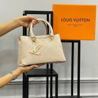 Louis Vuitton дамска чанта висок клас реплика, снимка 1 - Чанти - 41411815