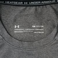 Under Armour UA Compression оригинална тениска S спорт фитнес бягане, снимка 3 - Спортни дрехи, екипи - 44176993
