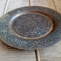 Стара арабска месингова чиния за стена, снимка 3 - Антикварни и старинни предмети - 44363709