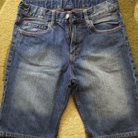 Детски къси дънки и панталони , снимка 1 - Детски къси панталони - 41658339