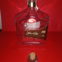 Красива бутилка / графа / Flor de Caña 18 Years Old 1L, снимка 2 - Буркани, бутилки и капачки - 39399608