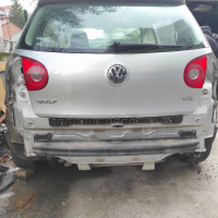 Части кори панели за Vw golf 5, снимка 3 - Части - 44764314