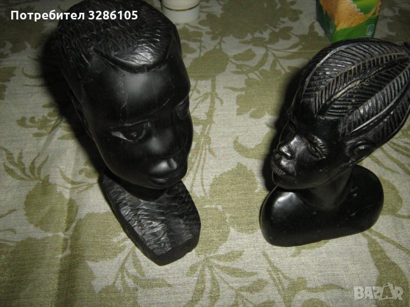 склуптура на африканец -африканка, снимка 1