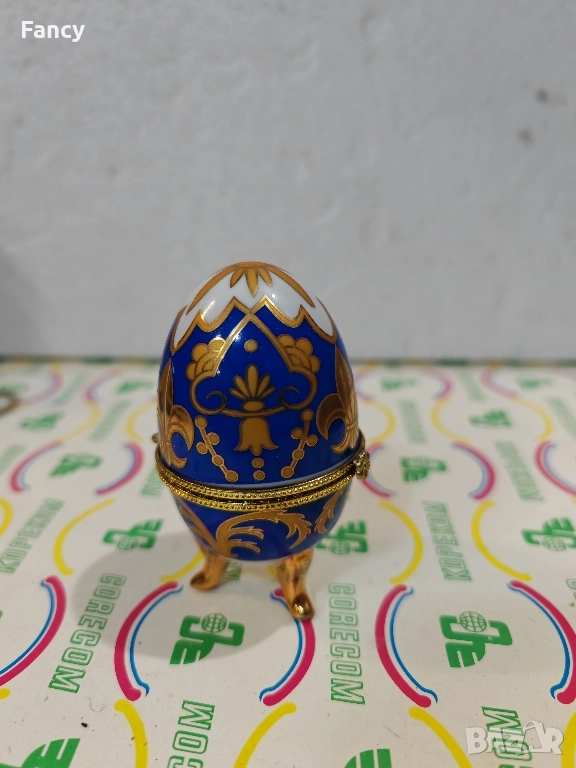 Порцеланова кутия за бижута яйце, снимка 1