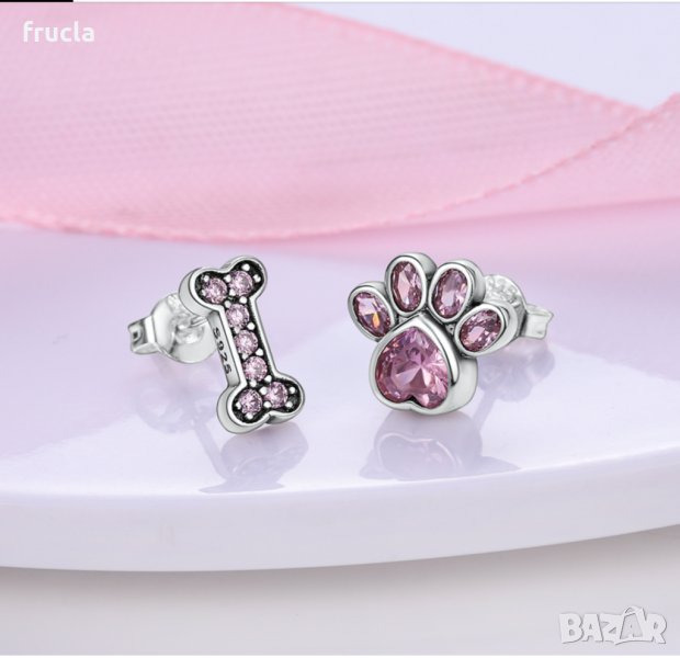 Асиметрични Сребърни Обеци Лапичка и Кокал, снимка 1