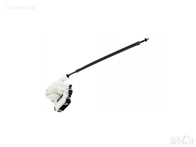  Mercedes CLS W218 Брава за предна дясна врата , снимка 1