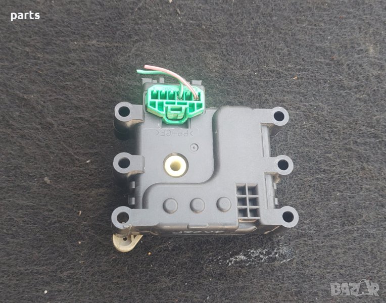 Моторче Клапи Парно Мазда 6 N, снимка 1