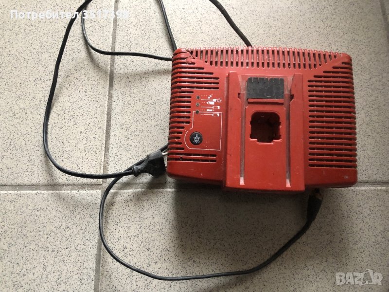 Зарядно Нilti , снимка 1