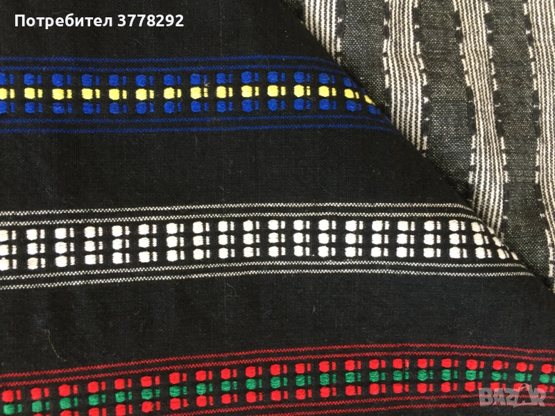 Тъкани битови, стари, домашно-ръчно тъкани 2 вида по 30лв/бр и бродерии, снимка 1