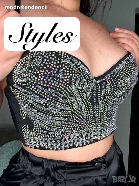 ефектен дамски топ, снимка 1