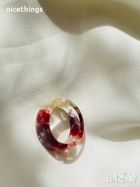 Пръстен с вградени сухи цветя, снимка 1