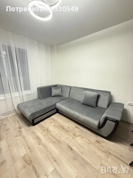 Разтегателен ъглов диван с места за съхранение и 2 бр. възхлавници, снимка 1