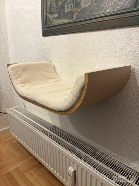 Легло за котка - дъбoв естествен фурнир, снимка 1