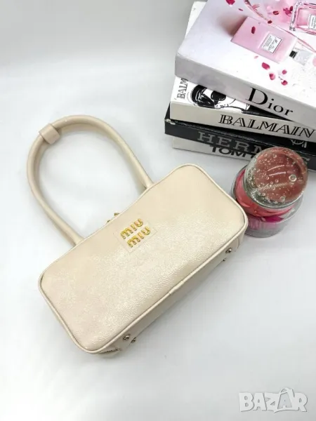 чанти MIU MIU beau shoulder bag⭐️

➡️27cm⬆️13cm
🌟, снимка 1