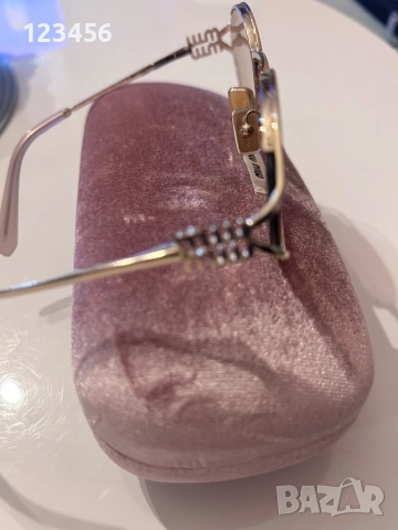 Очила MiuMiu, снимка 10 - Слънчеви и диоптрични очила - 52122834