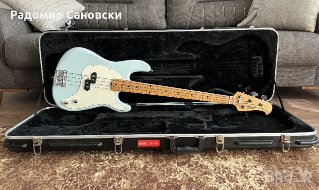 Music Man Cutlass Bass с куфар, снимка 1