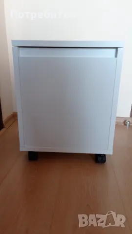 Шкаф за баня на колела, снимка 4 - Шкафове - 48668963