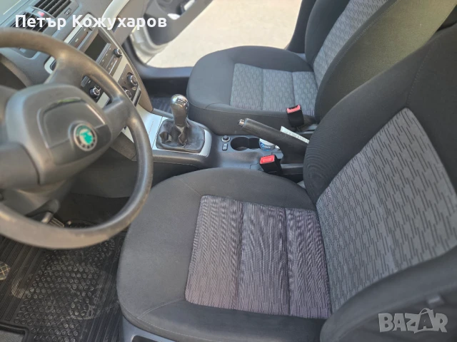 Skoda Octavia 2.0TDI CR face, снимка 11 - Автомобили и джипове - 51388004