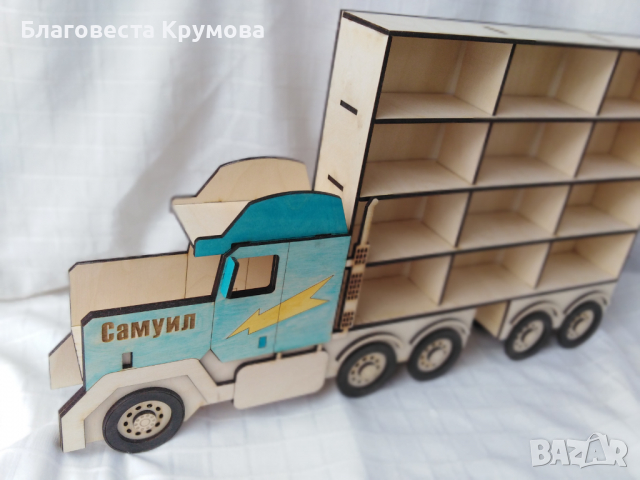 Камион с място за колички, снимка 9 - Играчки за стая - 30167248