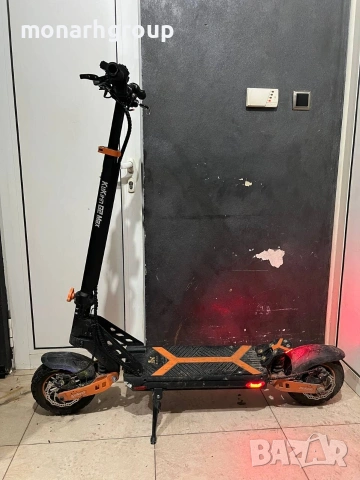 Електрическа тротинетка Kugoo KuKirin g2 Max със зарядно
