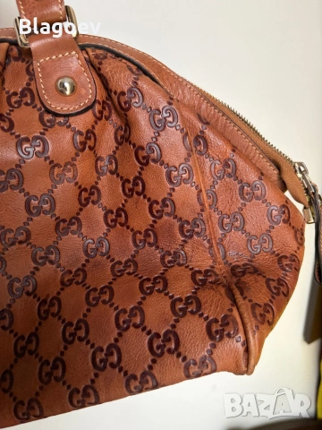 Чанта Gucci Sukey , снимка 12 - Чанти - 53054472