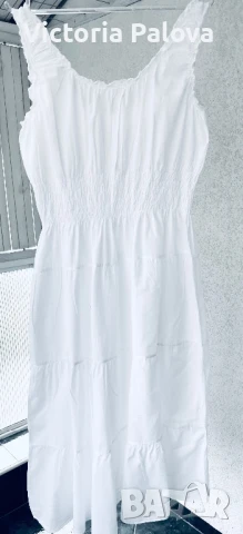 Въздушна бяла рокля тънък памук  Италия, снимка 8 - Рокли - 51063515
