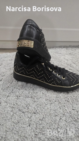 Guess, снимка 2 - Кецове - 52458742