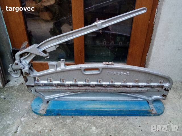 Машина за рязане на ламинирани плоскости, снимка 2 - Други машини и части - 36360356