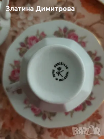 Порцеланов сервиз за кафе с позлатен кант -,,Китка''  Нови Пазар, снимка 5 - Сервизи - 48413320