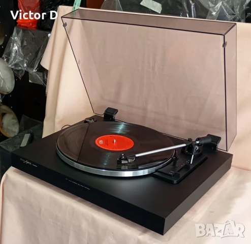  GRUNDIG FineArts TT1 - Грамофон, снимка 4 - Грамофони - 50699486