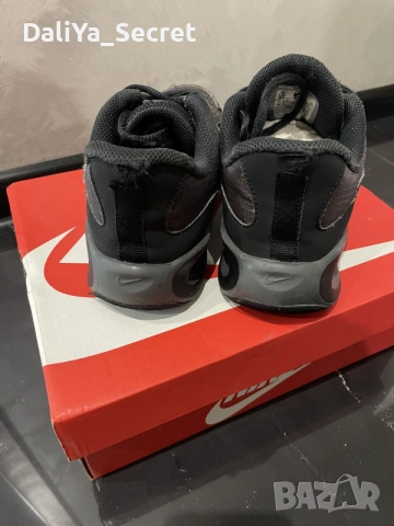 Nike Air Max Nova Детски маратонки - размер 35,5, снимка 4 - Детски маратонки - 56235105