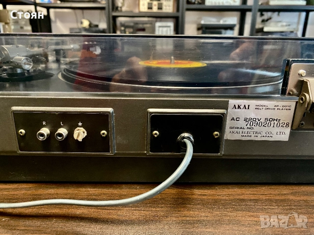 Vintage грамофон Akai, снимка 11 - Грамофони - 52076014